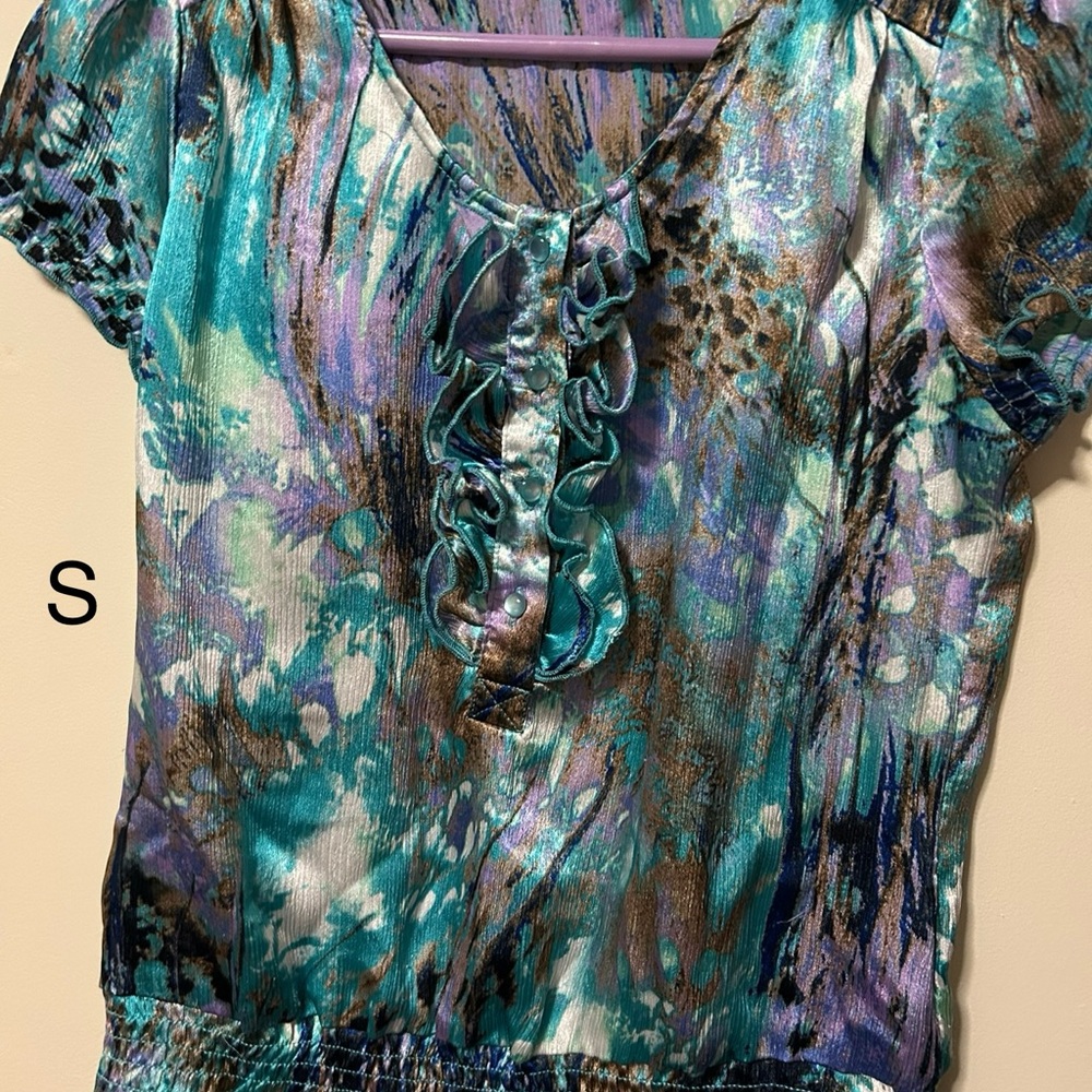 Elegant Teal and Purple Short Sleeve Top